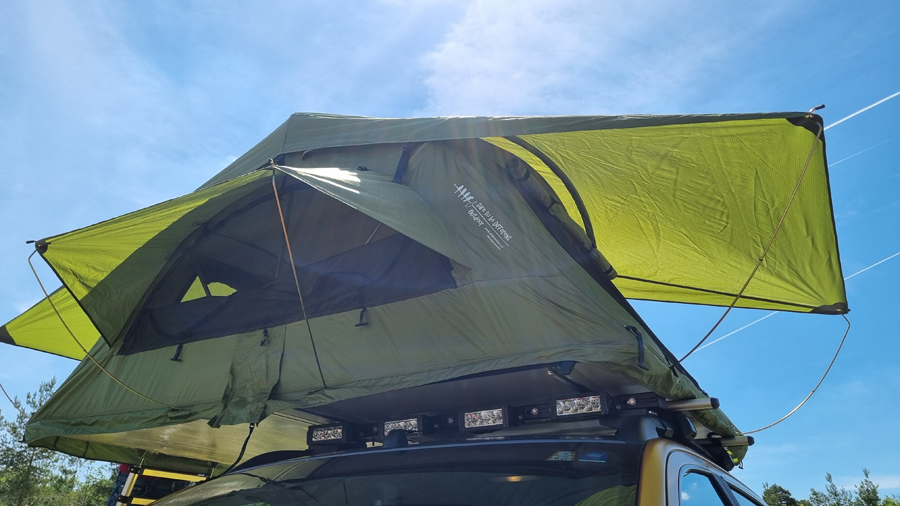 The lightest rooftop tent in our range 140 Light Weight